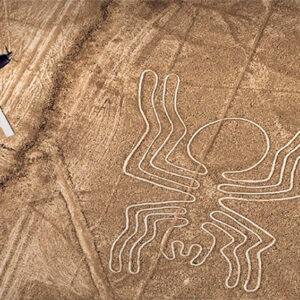 TRES DESTINOS EN UN DÍA: PARACAS, NAZCA E ICA